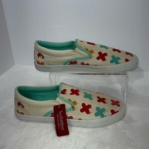 Men’s bucketfeet painted “x” Gym shoe/sneakers. Size 11. NWT.